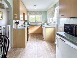 Photo 23- click for photo gallery